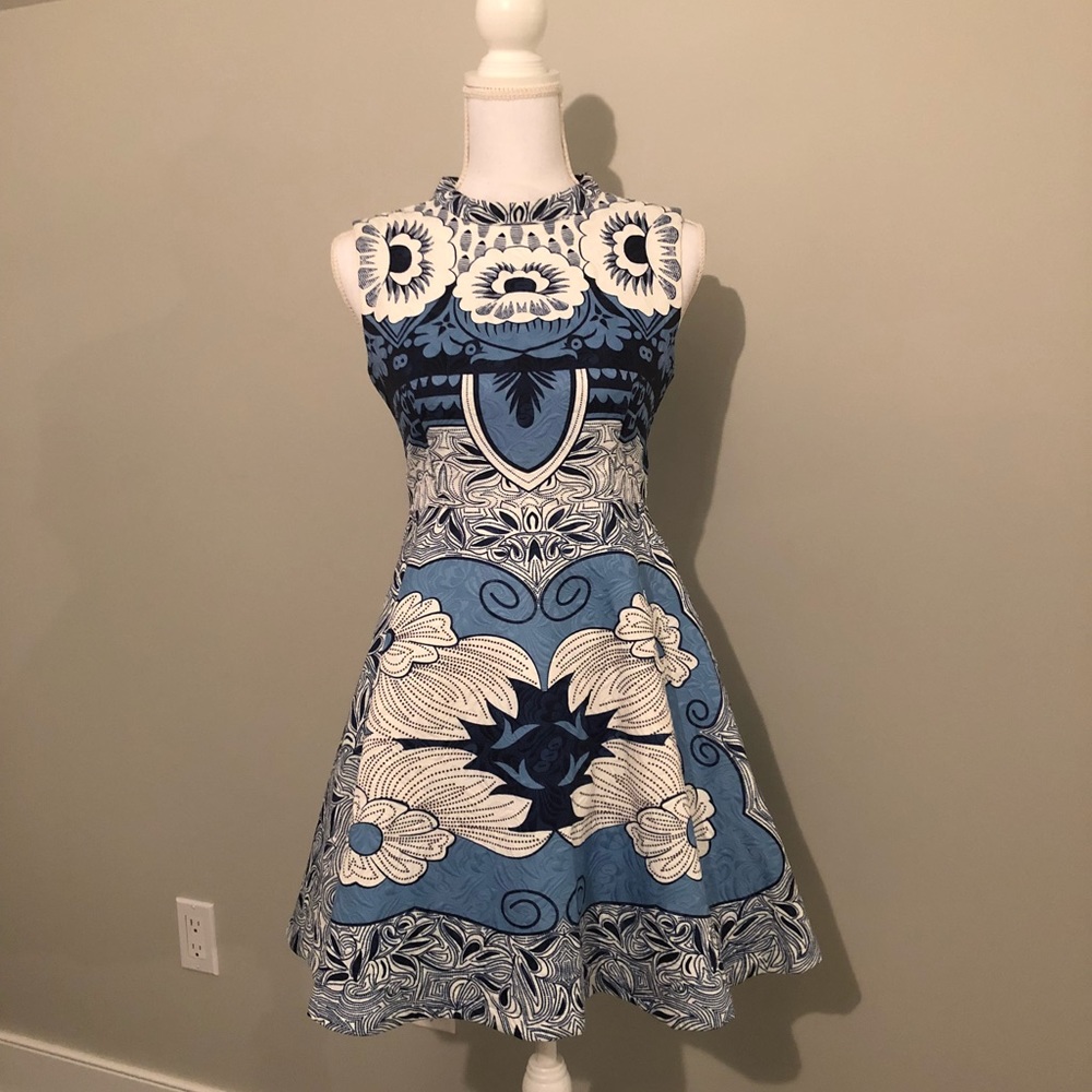 Nevada Love high neck dress, size: M
